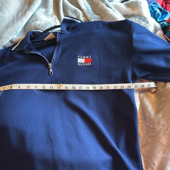 Tommy Hilfiger - Picture 4 of 6